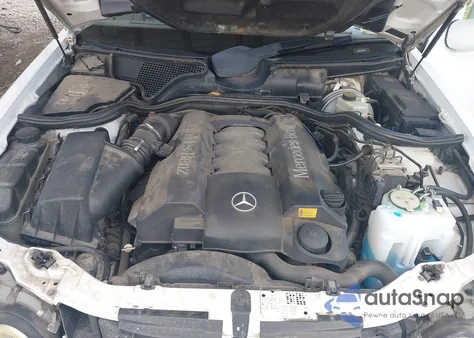 2000 Mercedes-Benz E 430 из США, поврежденный, VIN WDBJF70JXYB138938